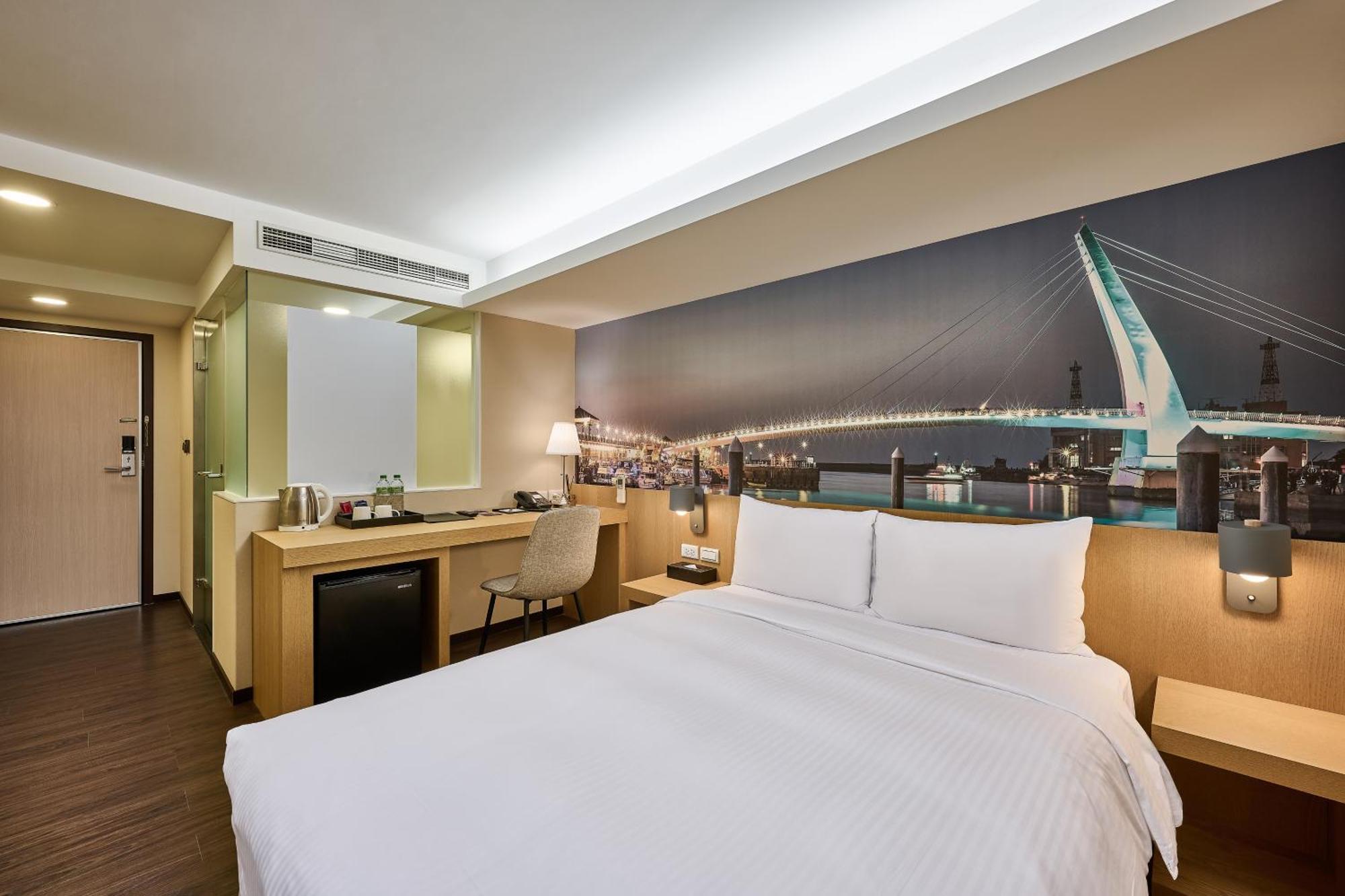 Eastin Taipei Hotel Exterior photo