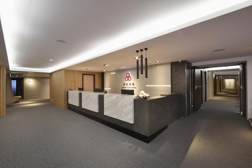 Eastin Taipei Hotel Exterior photo