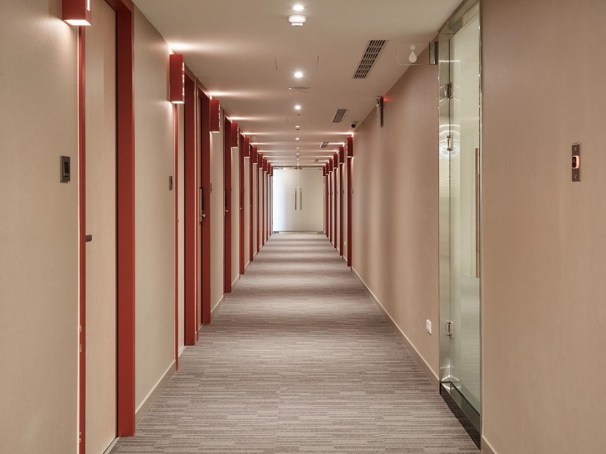 Eastin Taipei Hotel Exterior photo