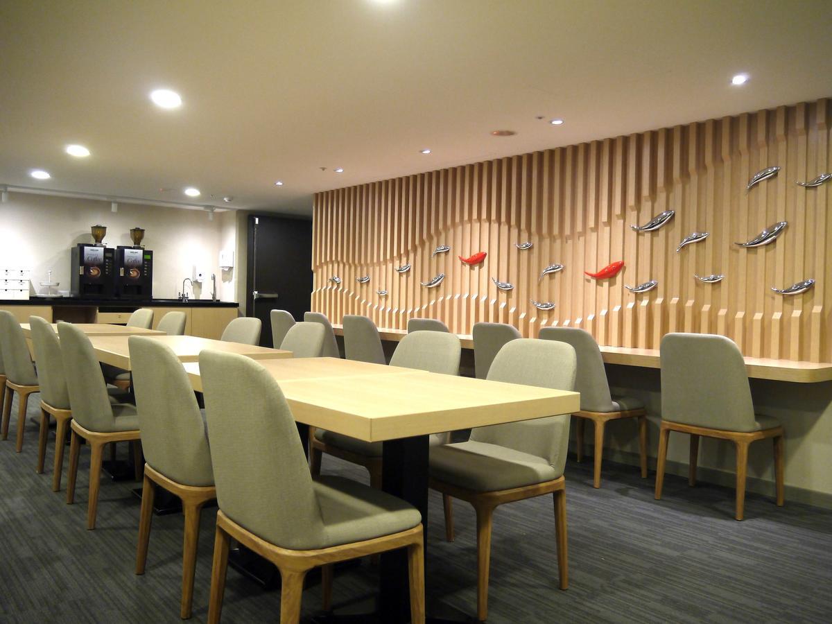 Eastin Taipei Hotel Exterior photo